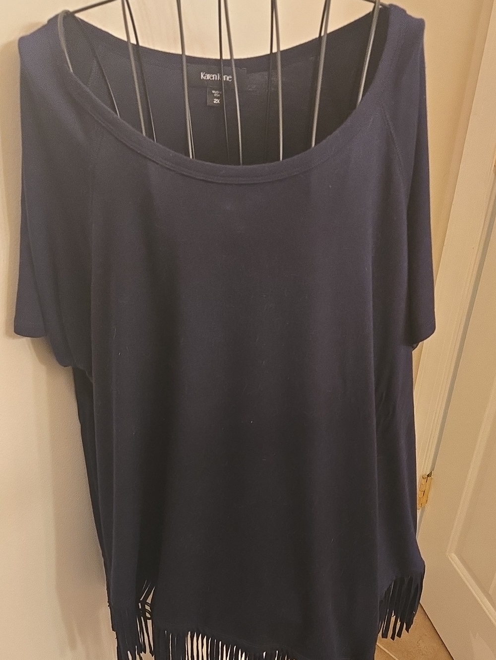 NWOT Karen Kane Asymmetric Fringe Top 2X